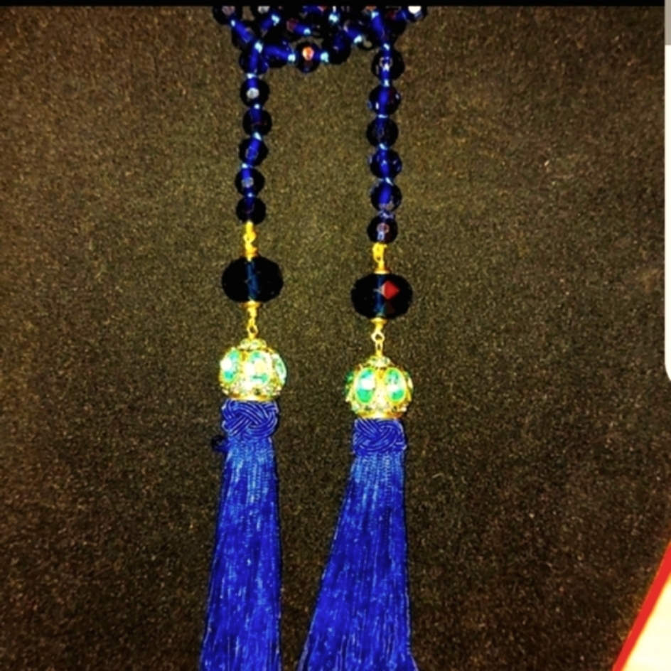 Heidi Daus Tassel Necklace